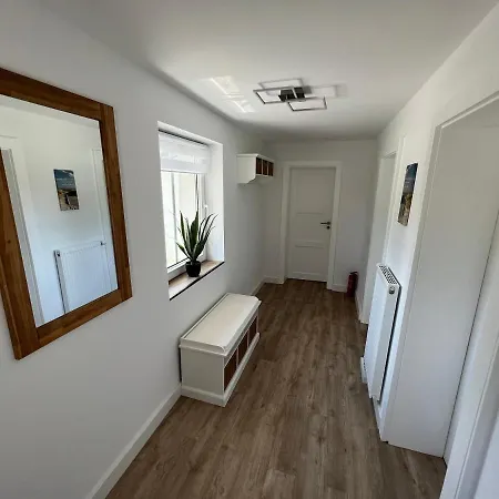 4 Schlafzimmer 8 Personen Parkplatz Grundstueck Garten * ライプツィヒ