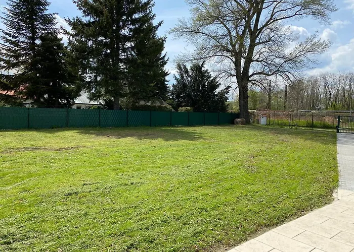 4 Schlafzimmer 8 Personen Parkplatz Grundstueck Garten Leipzig